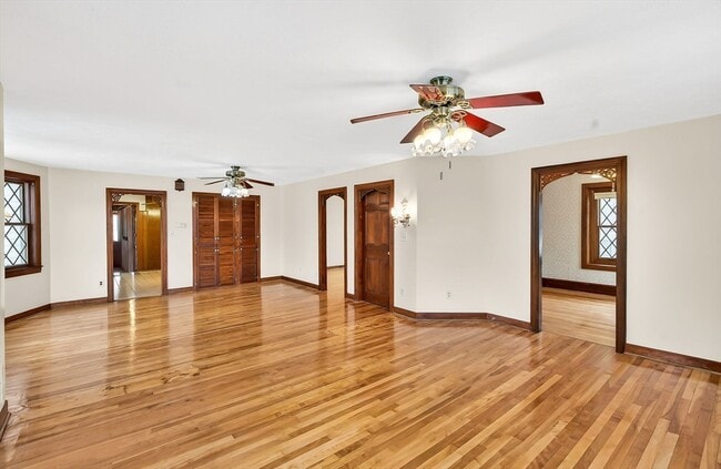 Building Photo - 20 Haynes Ct