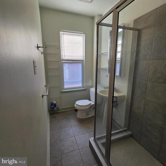 Building Photo - 316 Winona St