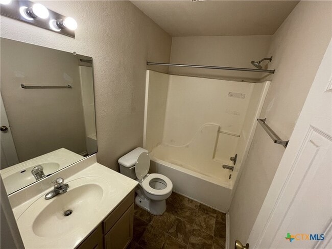 Building Photo - 933 Sagewood Trail