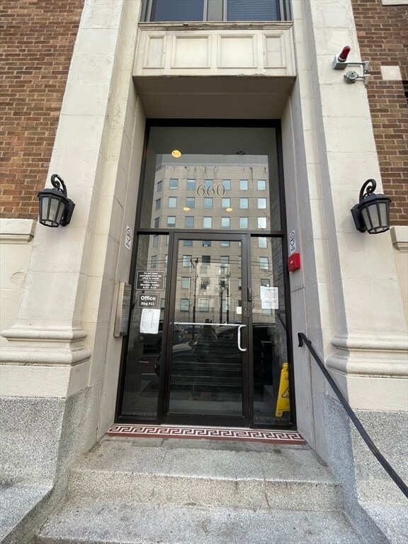 Building Photo - 660 Huntington Ave