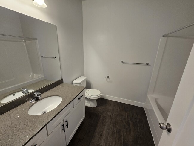 Building Photo - 1985 N 3330 W