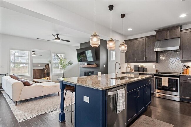 Building Photo - 1870 Lucy Compton Ln NW