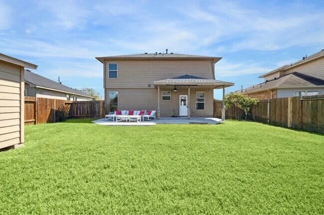 Building Photo - 5307 Little Jasmine Way