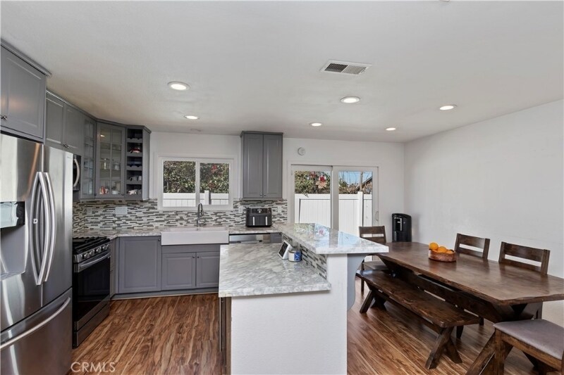 Building Photo - 1186 Willits Dr