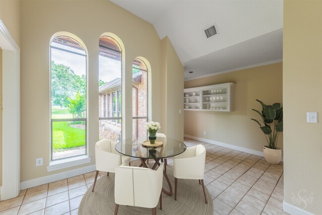 Building Photo - 32810 Waltham Crossing