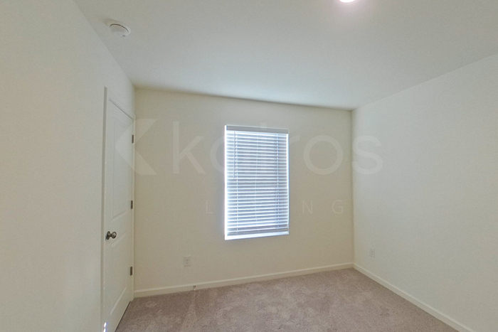 Building Photo - 108 Flat Rock Ml Trl