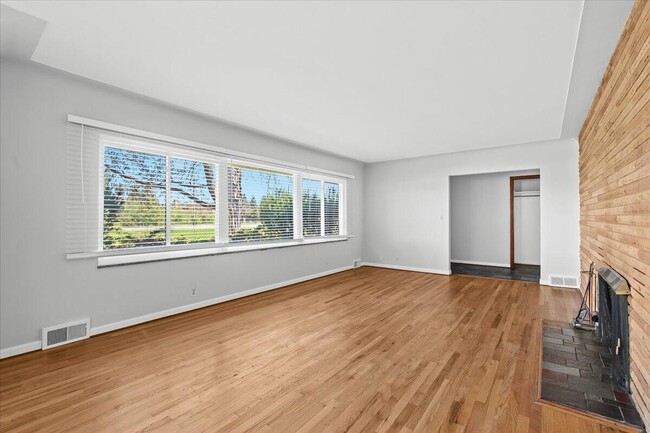 Building Photo - 48707 Eight Mile W