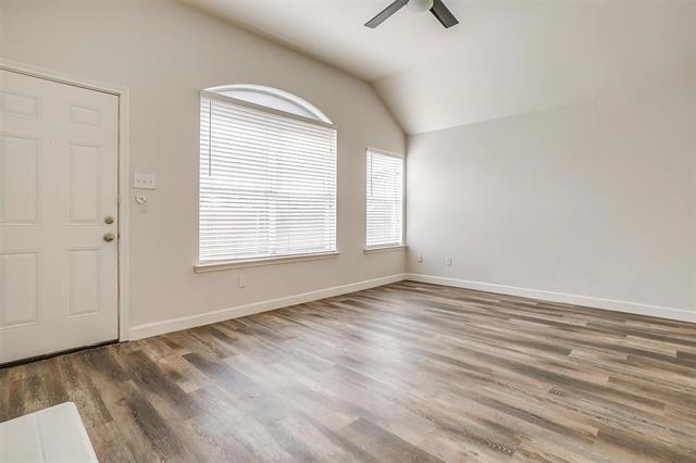 Building Photo - 1945 Reddenson Ct