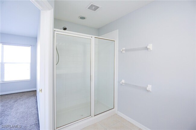 Building Photo - 937 Hampton Cir