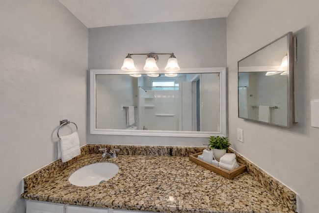 Building Photo - Spacious 3-Bed, 2-Bath Home in Allen, TX with Split Floor Plan, Double Oven & Large Shaded Backyard