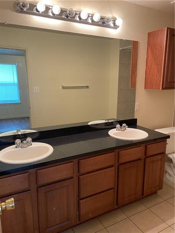 Building Photo - 1410 Bergin Ct