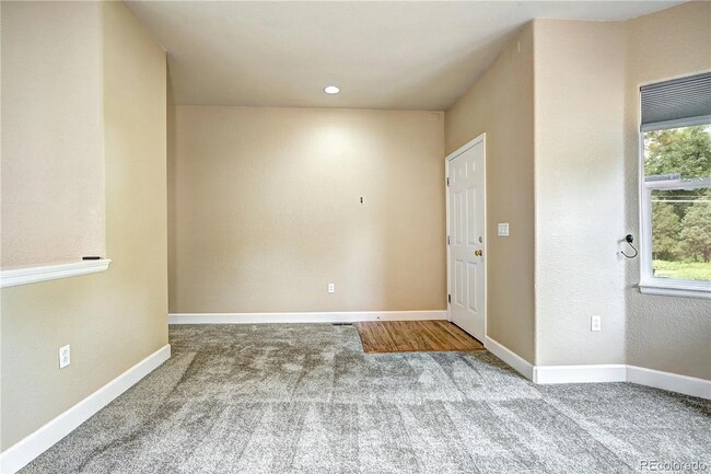 Building Photo - 3 bed / 2.5 bath duplex in Castle Rock!! -18 month lease preferred