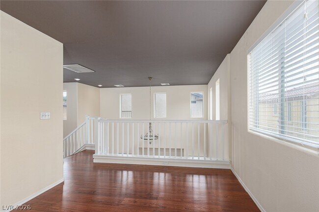 Building Photo - 9933 Carrizo Springs Ave