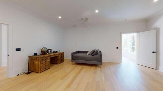 Building Photo - 3206 Arden Rd NW