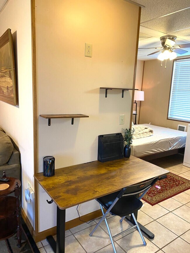 Building Photo - 209 Lee St