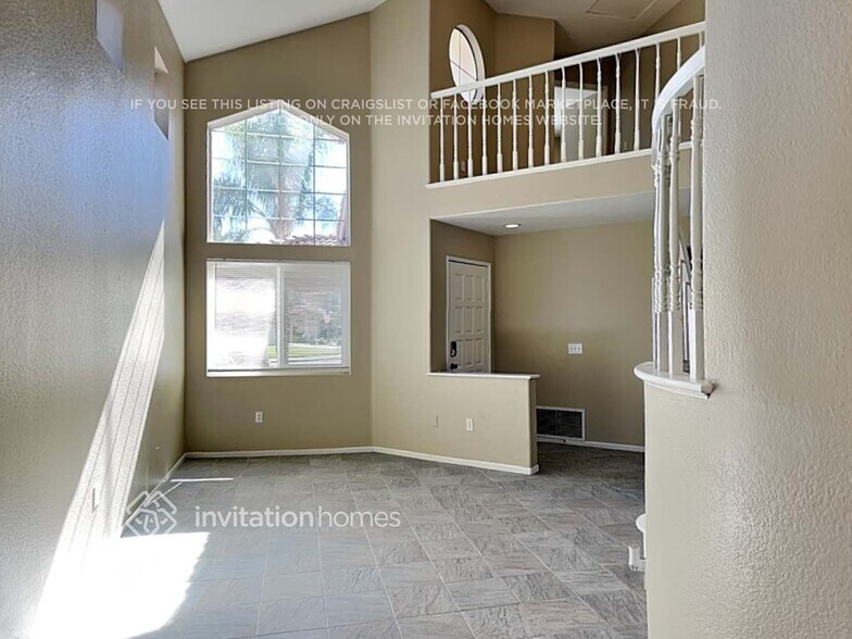 Building Photo - 30168 Milano Rd