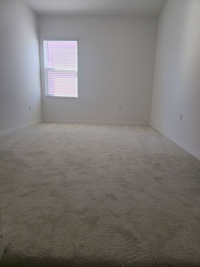 Building Photo - 3-Bedroom, 2.5-Bathroom Townhome ***(MOVE-IN SPECIAL/50% OFF 2ND MONTH)***