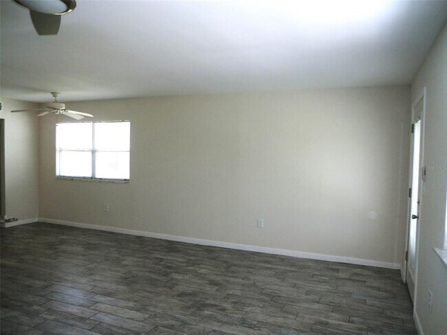 Building Photo - 1901 Andover Way