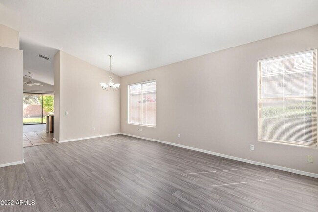 Building Photo - Beautiful home in Chandler!
