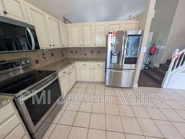 Building Photo - 14392 Dreamfield Dr