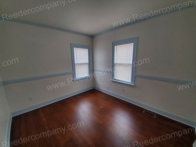 Building Photo - 7334 Jackson Ave
