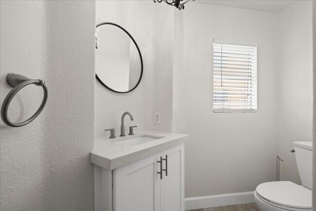 Building Photo - 8225 W Ruby Mountain Way