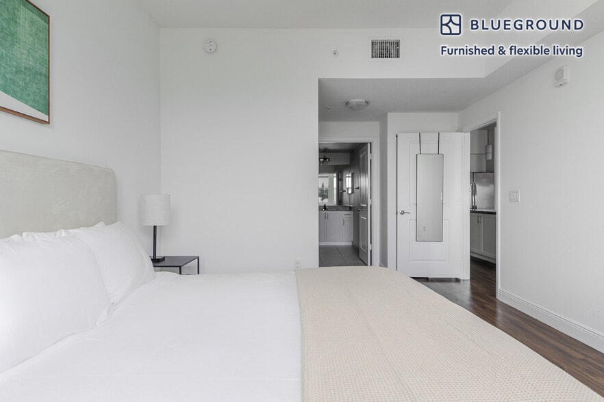 Building Photo - 4300 SW 113th Terrace