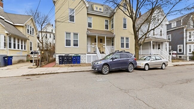 Building Photo - 64 Winslow Ave