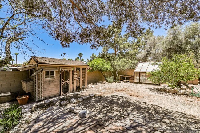 Building Photo - 2815 S Monte Cristo Way