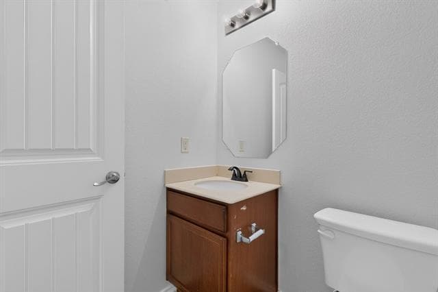 Building Photo - 2123 Meadow View Dr