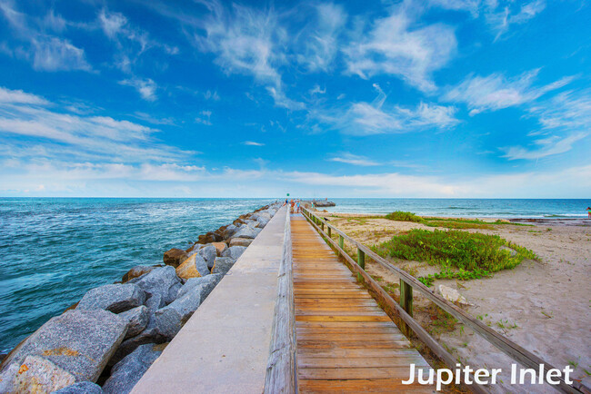 Building Photo - 774 Seaview Dr
