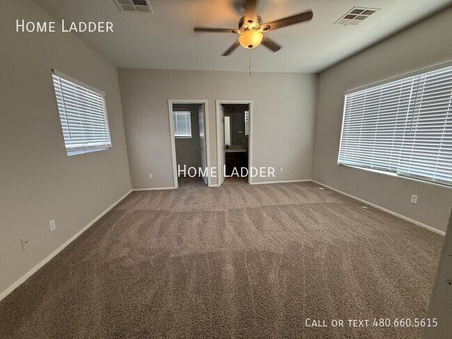 Building Photo - 4703 S 99th Dr