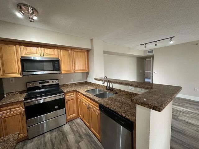 Building Photo - 7824 Sonoma Springs Cir