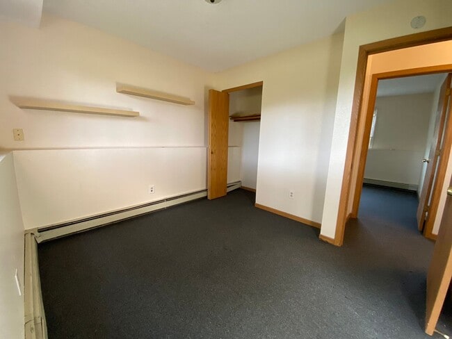 Building Photo - 318 Old Hwy 52