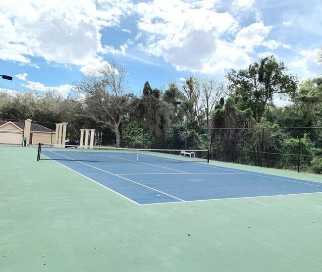 Building Photo - 828 Grand Regency Pointe