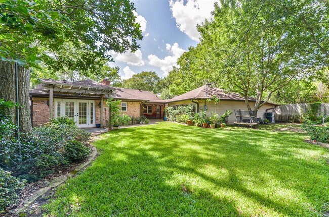 Building Photo - 5006 Shady Nook Ct