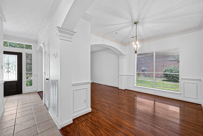 Building Photo - 19207 Rebel Yell Dr