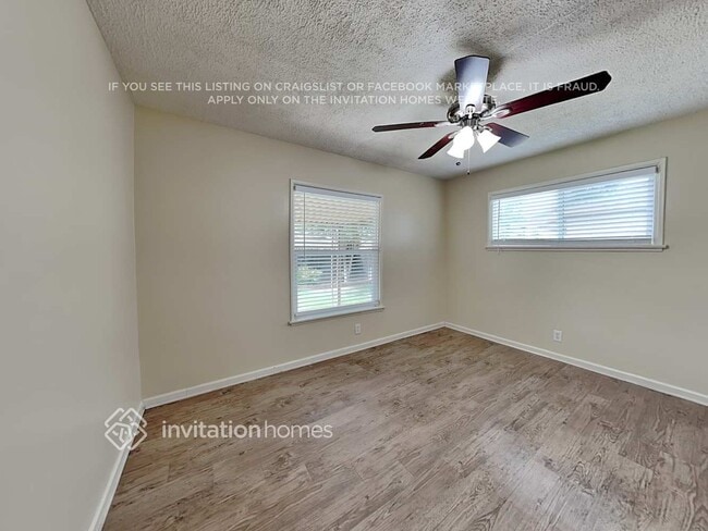 Building Photo - 6741 Amigo Ave