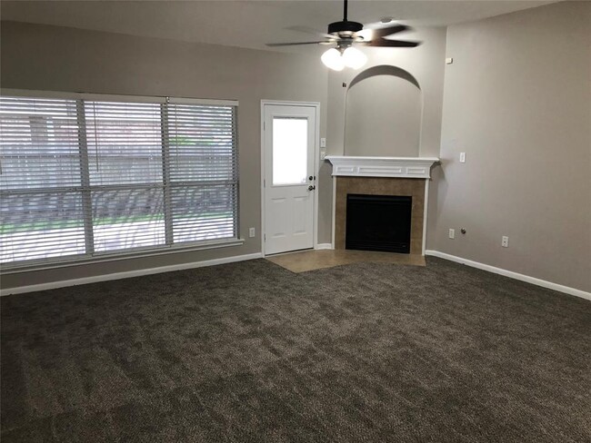 Building Photo - 311 Arbor Green Ln