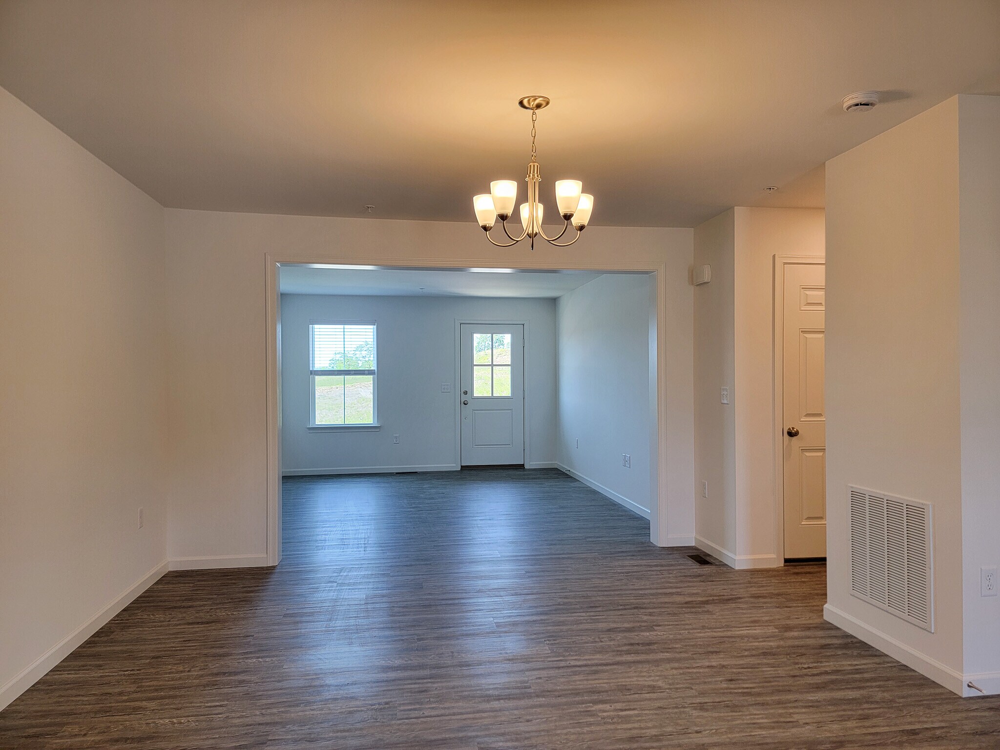 Building Photo - 2133 S Autumn Chase Dr