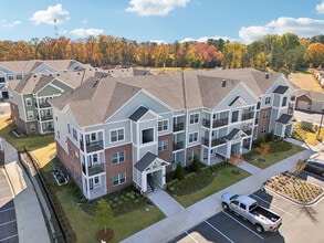 Building Photo - South Emerson Hills