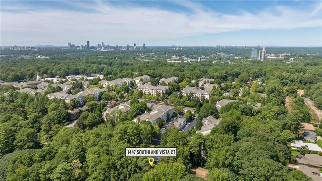 Building Photo - 1449 Southland Vista Ct NE