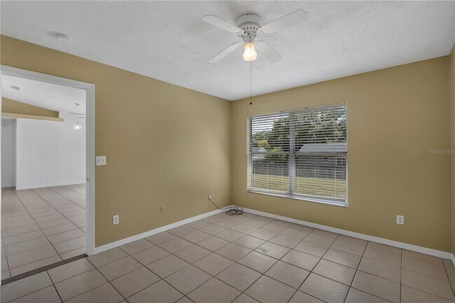 Building Photo - 10637 Crescendo Loop