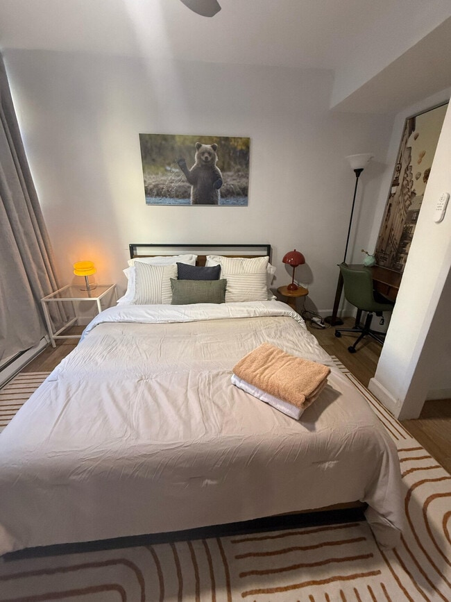 Building Photo - 341 W 30th St