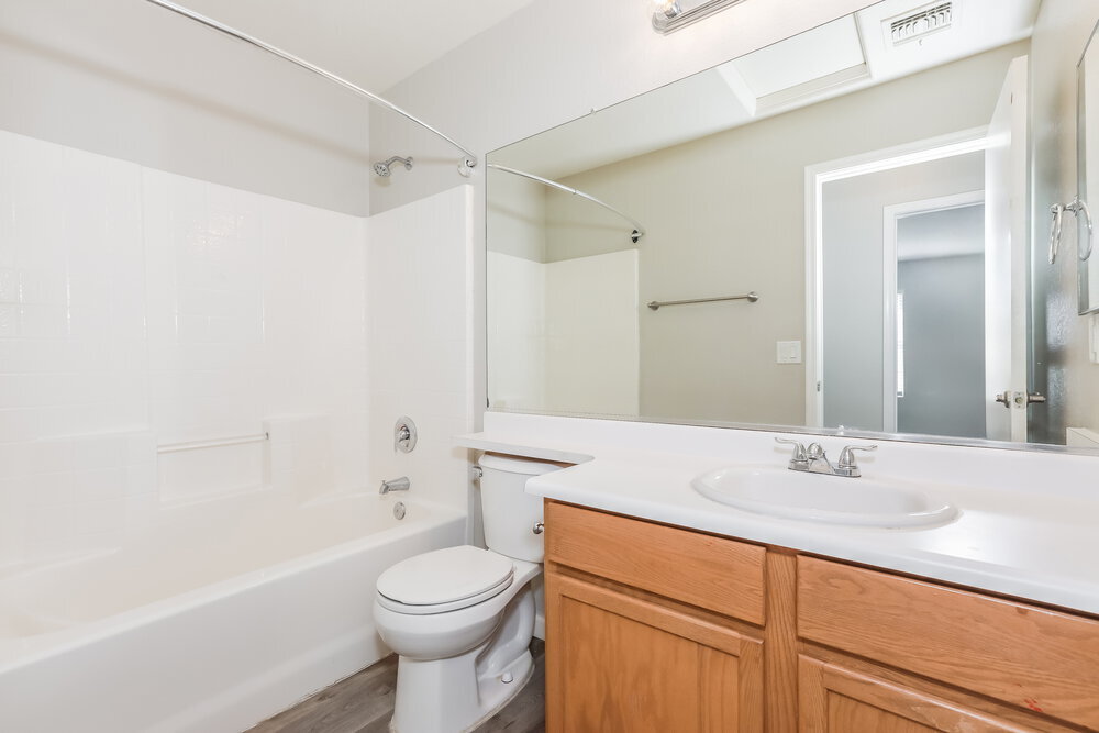 Building Photo - 4836 E Meadow Lark Way