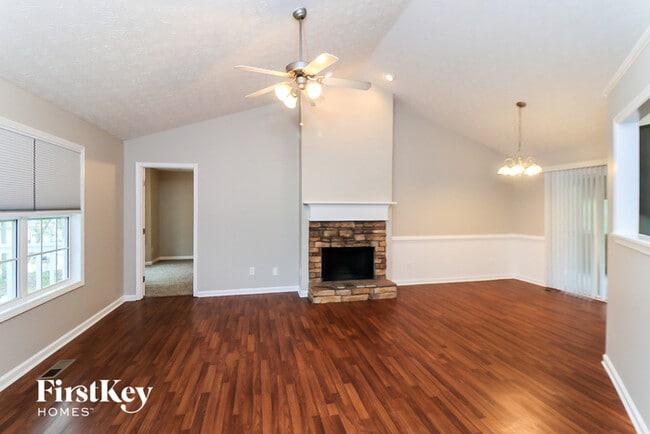 Building Photo - 167 Fairview Oak Trail