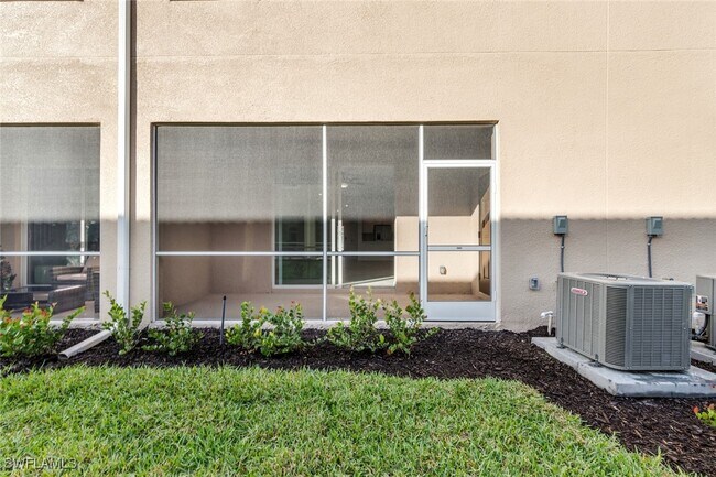 Building Photo - 2929 Tardiff Dr