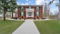 Building Photo - 3611 Union St