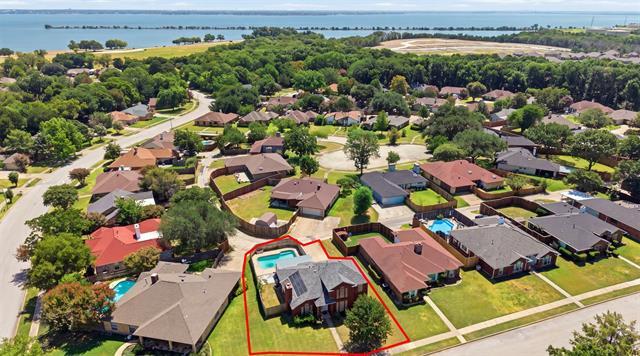 Building Photo - 5406 Blue Cove Dr