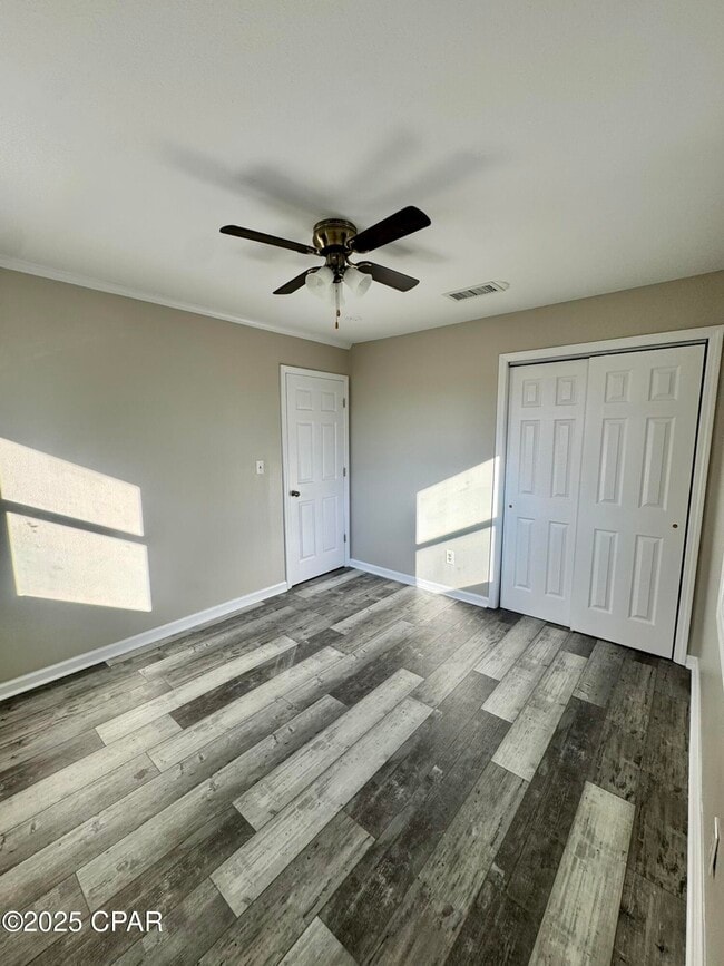 Building Photo - 1506 Pennsylvania Ave